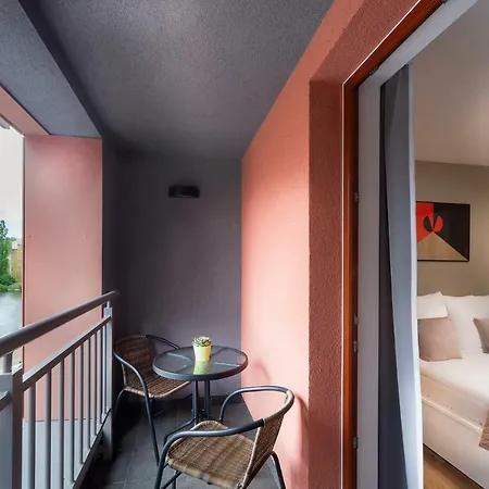 Waterlane Island - Old Town By Renters Prestige
